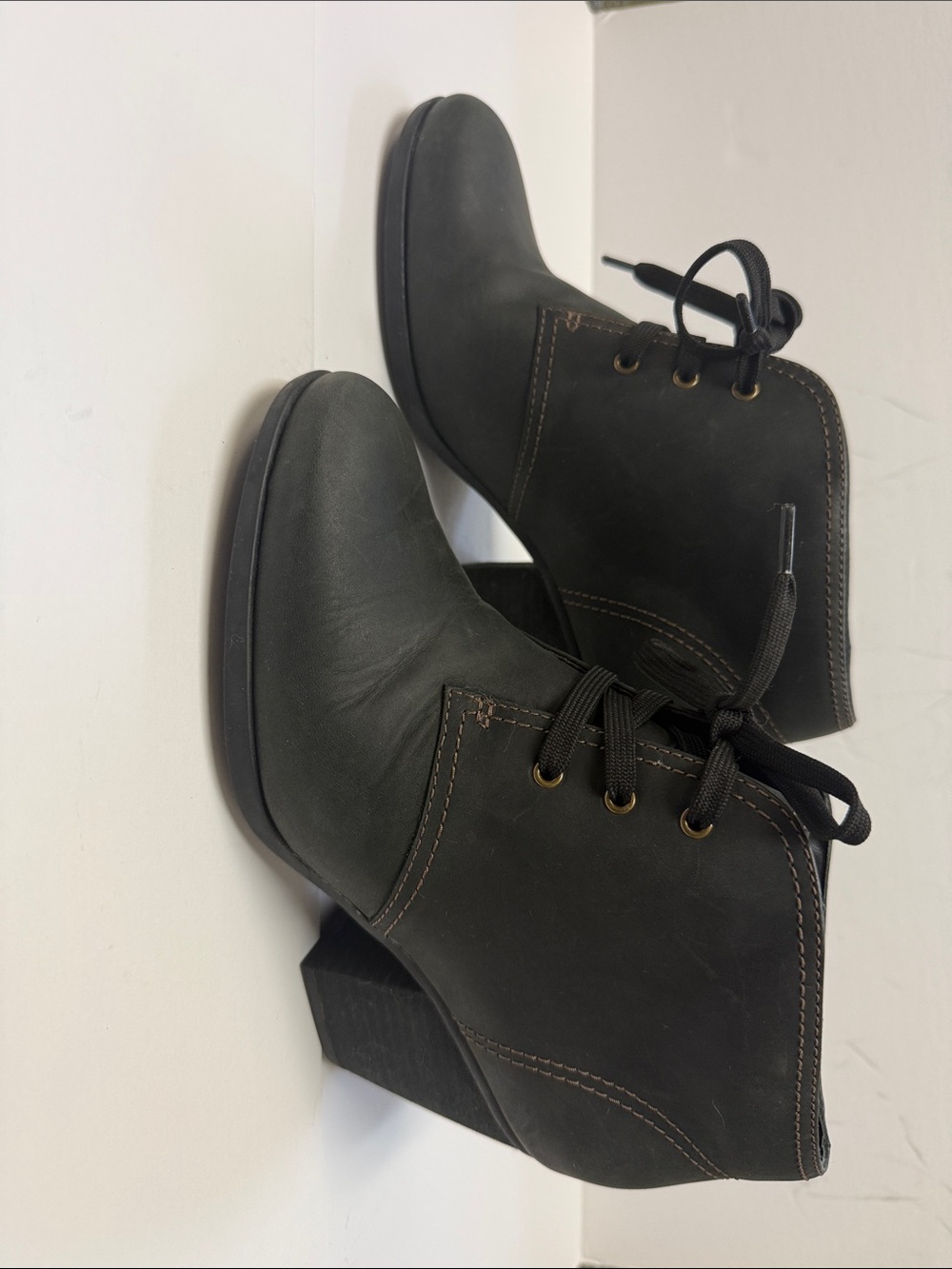 Clarks Black Lace-Up Ankle Boots with Contrast Stitching